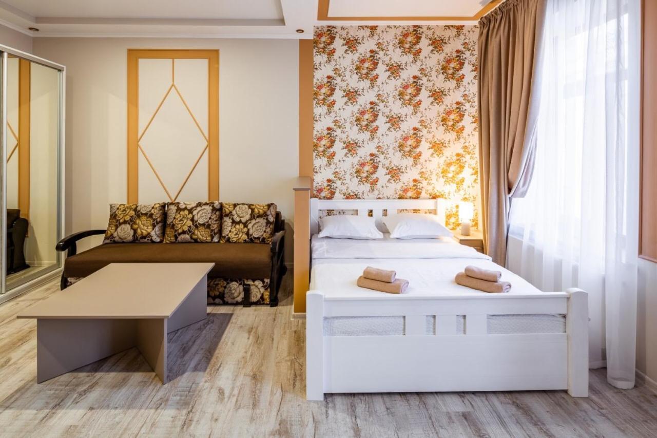 Apartment On Pekarska 15 Lviv Dış mekan fotoğraf